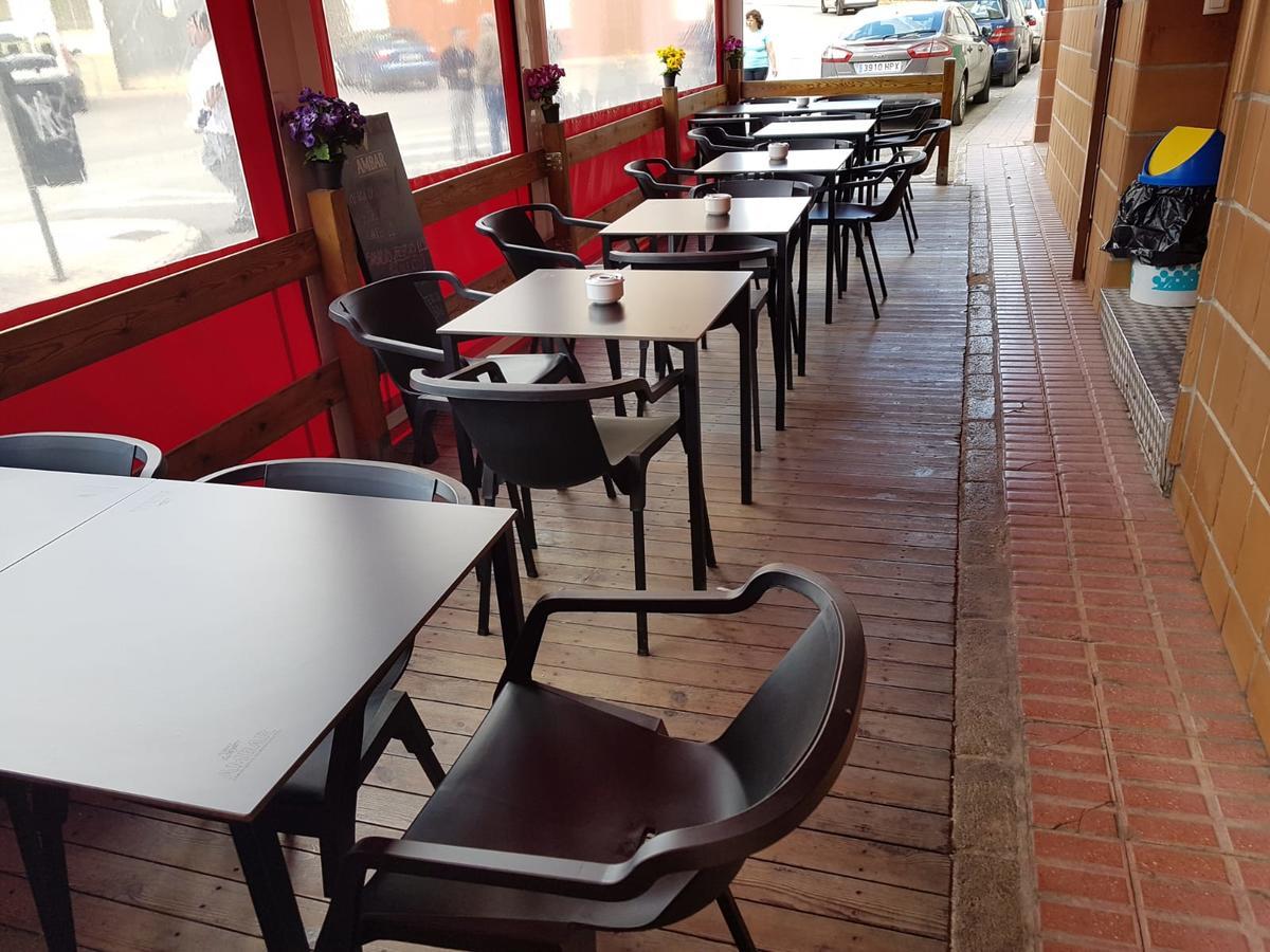 Hostal El Busto Teruel Esterno foto